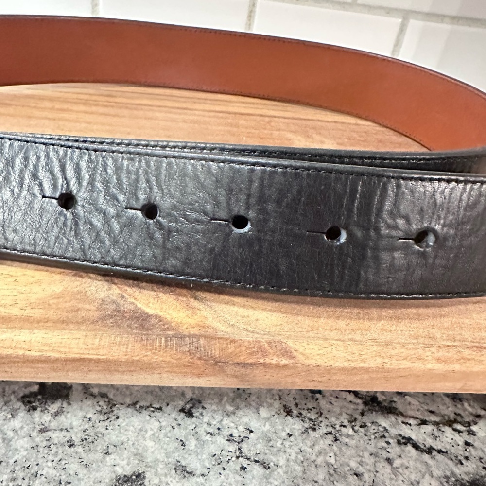 Tory Burch Miller reversible double sided leather double T logo buckle 40” belt - Picture 5 of 9